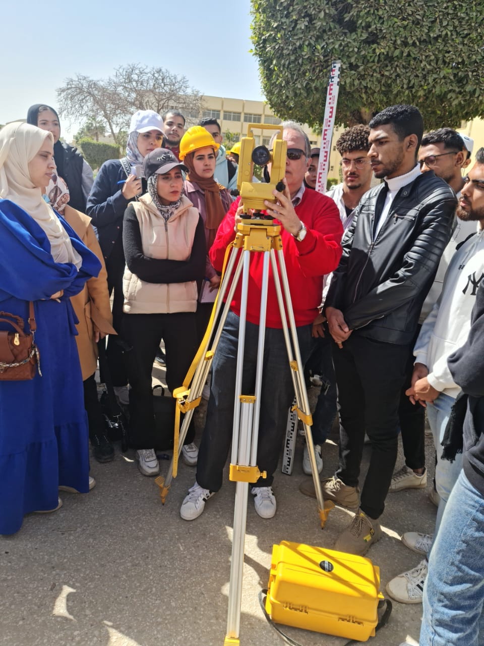 430057920 1971836043210523 4748422421056701930 n